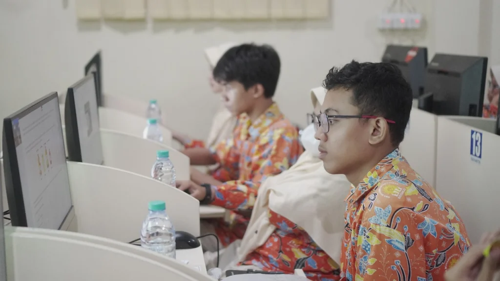 Asesmen Nasional Smamita 2025: Fokus Literasi, Karakter, dan Lingkungan Belajar