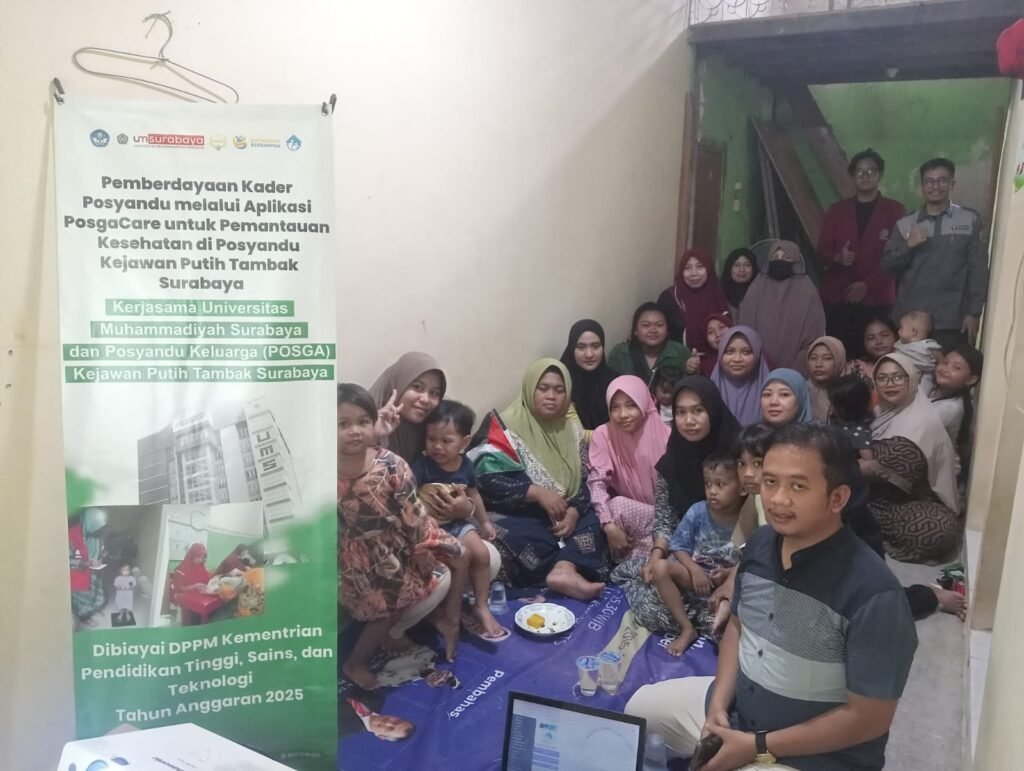 Dosen UM Surabaya Kembangkan Aplikasi PosgaCare untuk Tingkatkan Pemantauan Kesehatan