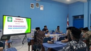 PCM Paciran Turba Malam Hari di PRM Sendangagung dan Sendangduwur 