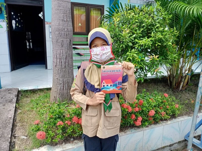 Penulis Surat Terbaik Ini Berharap Warga Peduli Lingkungan