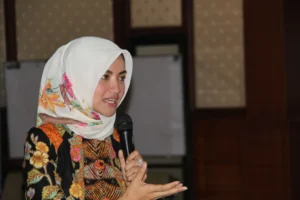 Gandeng Presenter Kondang Tina Talisa, Lazismu Matangkan Promosi di Medsos