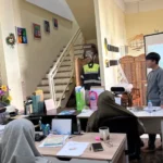 Dipercaya Dunia Industri, Pusat Bahasa UM Surabaya Latih Karyawan PT Artalapan Strategi Logistik Surabaya