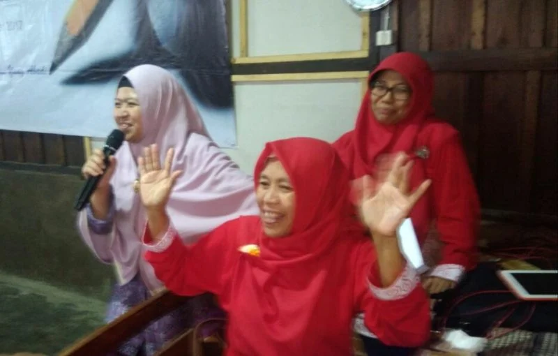 30 Tahun Jadi Guru, Baru Kali Ini Bisa Ngetik di Komputer