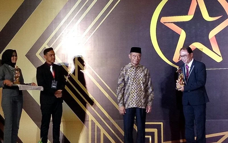 Tiga SMK Muhammadiyah Ini Raih Award Sekolah Hebat, SDM Kuncinya!