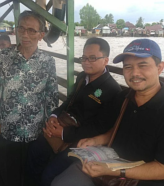 Mengunjungi PCM Kapuas Hilir yang Pengurusnya Dilantik Buya Hamka Tahun 1929