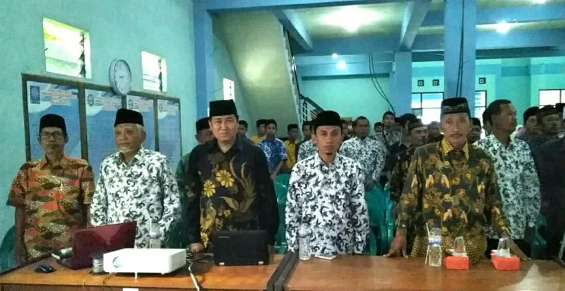 Tugas Pemimpin dan Mubaligh adalah Menjaga Ideologi Umatnya