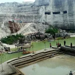 Di Jordan ada Kota Petra, di Bangkalan Ada Goa Pote Bukit Jaddih