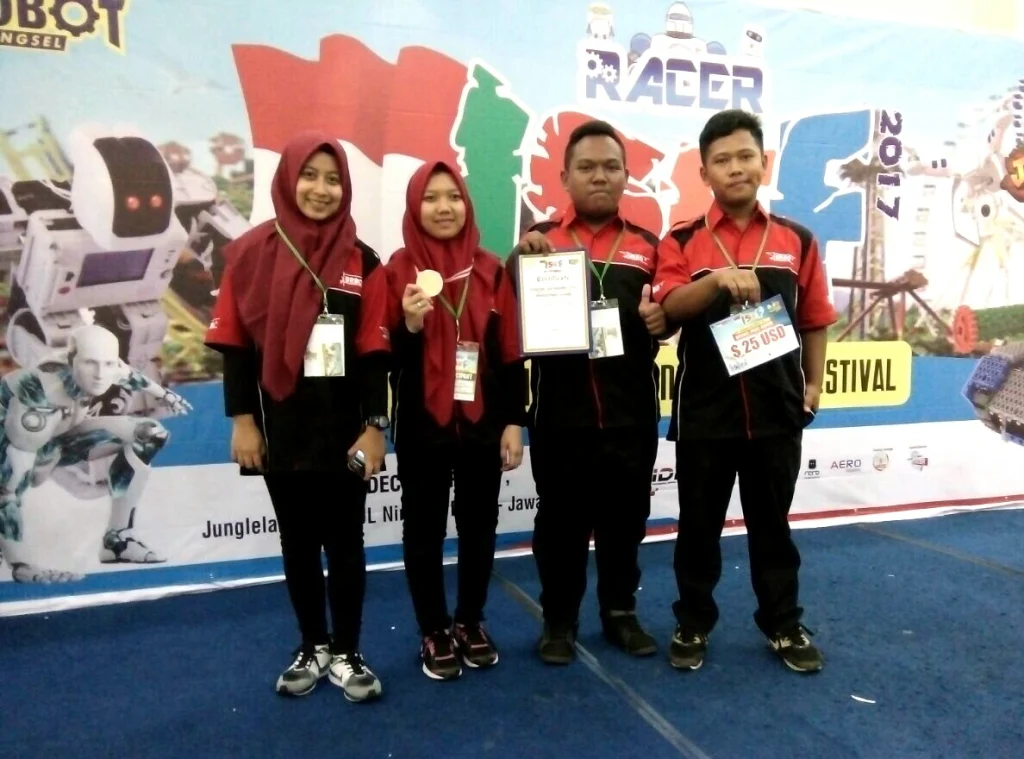 Setelah Memastikan Menjadi Wakil Asia di AJR Austaralia 2018, Tim Robot SMK Mutu Kembali Ukir Prestasi di ISEF