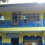 Cara MIM Tebluru Rayakan Tahun Baru dengan Bersihkan Sekolah