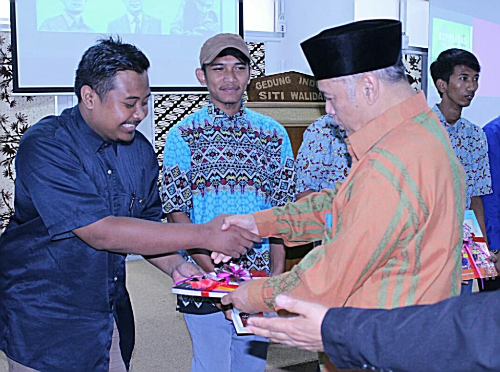 Ransel Pustaka Lamongan Terima Hibah 500 Buku dari Perpusnas