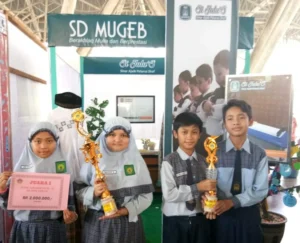 Tampilan Minimalis Mugeb Raih Hasil Maksimalis: Juara I Bidang IPA SD dalam Festival Sains Gresik 2018