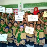 Dari Kelas-Kelas Ini, Siswa Tunjukkan Solidaritas Kemanusiaan Sekaligus Kepatuhan pada Pimpinan