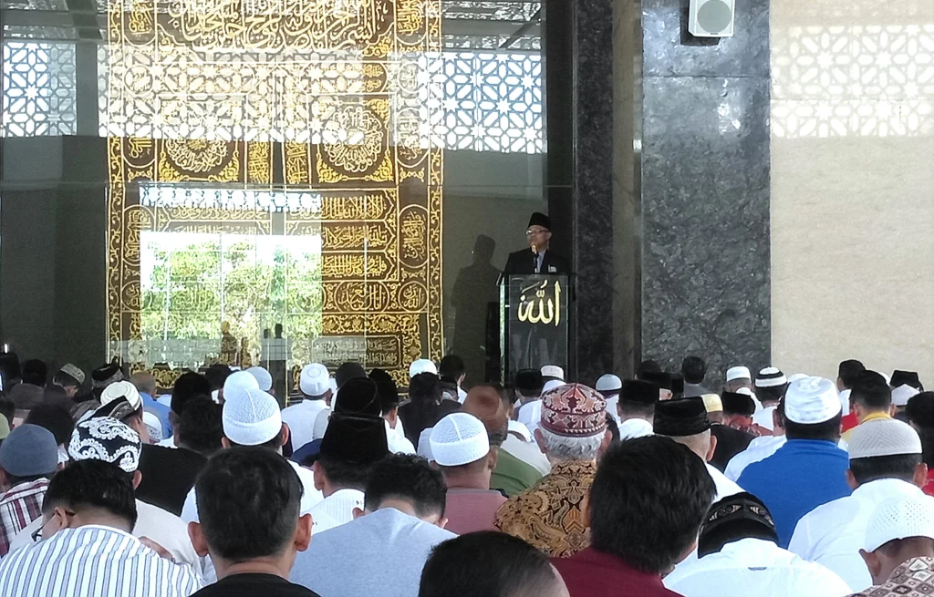 Jumatan di Masjid Namira Lamongan, Umat Islam Diingatkan Bahaya Penjajahan Model Baru