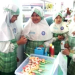 Ingin Bantu Teman di Panti, Siswa Ini Mulai Kumpulkan Laba dari Jualan