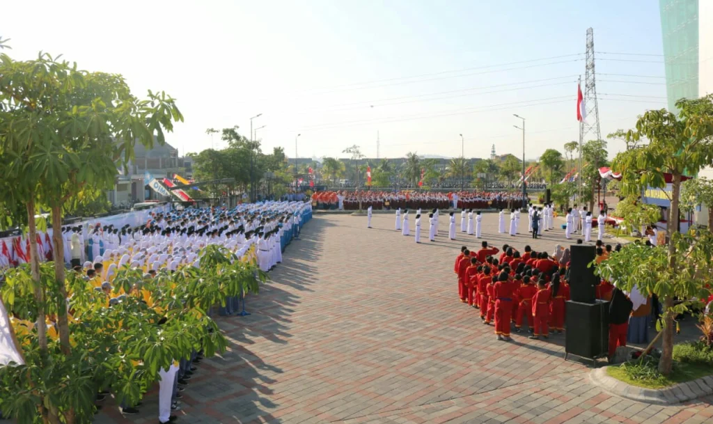 Unik! Di Mugeb Schools, Jumlah Peserta Upacara Bendera Sama Persis dengan Tahun Kemerdekaan RI: 1945