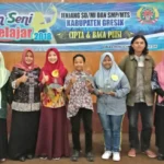 Cerita di Balik ‘Ensiklopedi Gresikku’ Karya Siswa SMPM 12 GKB yang Berjaya di Pekan Seni Pelajar 2018