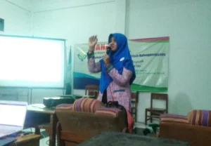 Saat ‘Spesialis’ Sekretaris Berbagi Ilmu, Pengalaman, dan Mangkok: Jangan Cuma Jadi Tukang Bikin Surat!