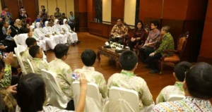 Bertemu Menteri Keuangan Sri Mulyani, Tiga Siswa Muhammadiyah Finalis KJSA 2018 Presentasikan Karya Sains