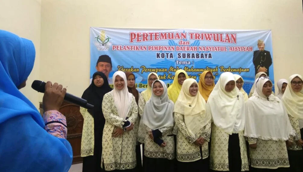 Ada ‘Burung Glatik’ dalam Pelantikan Nasyiah Kota Surabaya