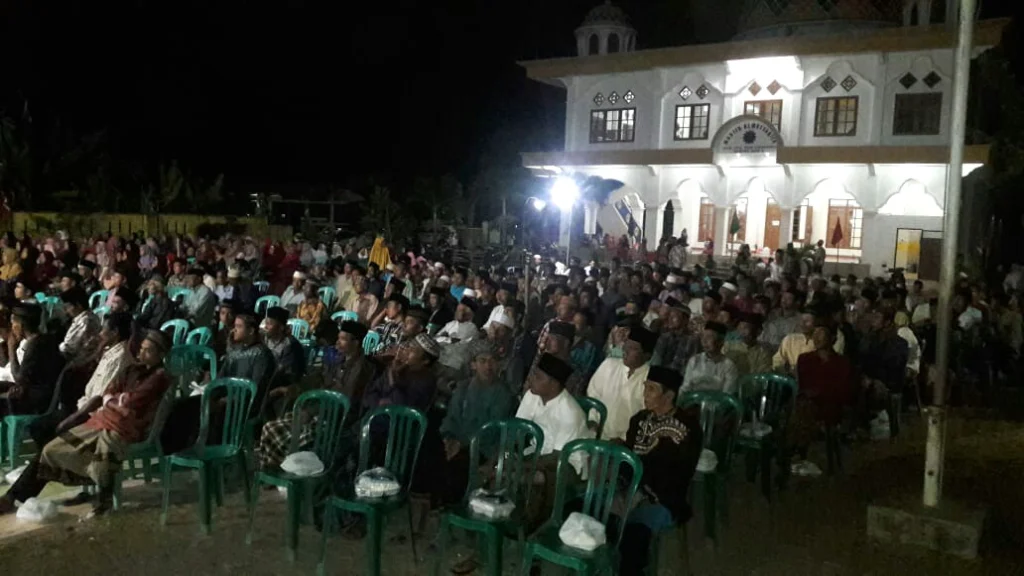 Ceramah Ketua Muhammadiyah Jatim di Bawean: Dihadiri Tokoh dan Warga NU, Peserta Tiga Jam Betah Ikuti Tabligh Akbar