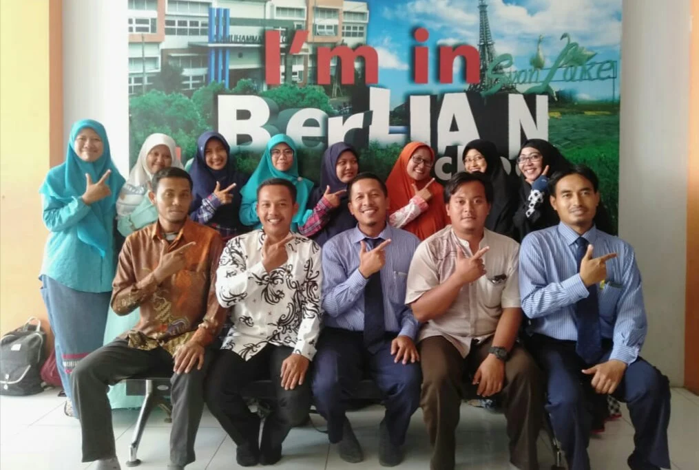 Berkunjung ke Berlian School, SDM 2 Tulangan Pelajari Program Sukses Kelas VI