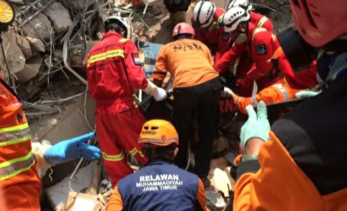 Ikut Evakuasi Jenazah Atlet Paralayang Korea Selatan, Relawan Muhammadiyah Berharap Bisa Segera Temukan Yang Lain