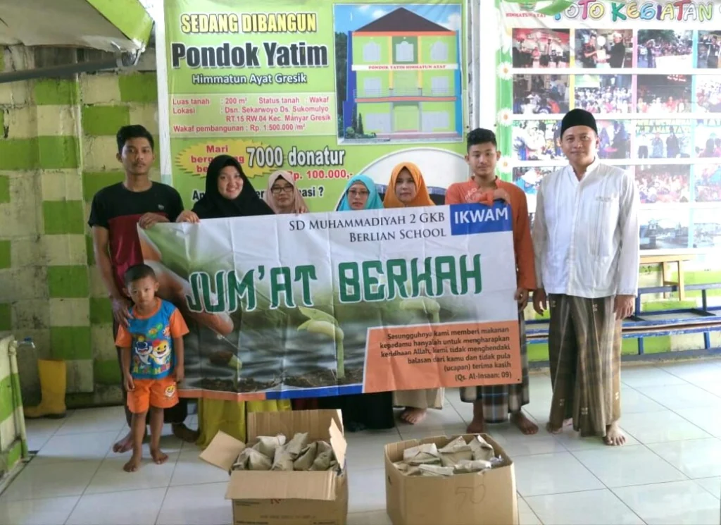 Jumat Berkah Ikwam Berlian School di Dua Pondok Yatim
