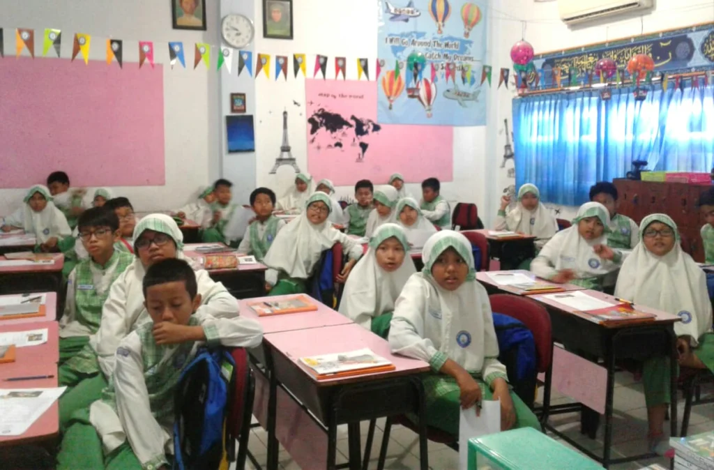 Pentingnya Sense of Sound dan Attitude dalam Pembelajaran Bahasa Inggris sejak Dini