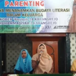 Terharu, Wali Murid Antusias Ikuti Kegiatan Parenting Bertema Literasi