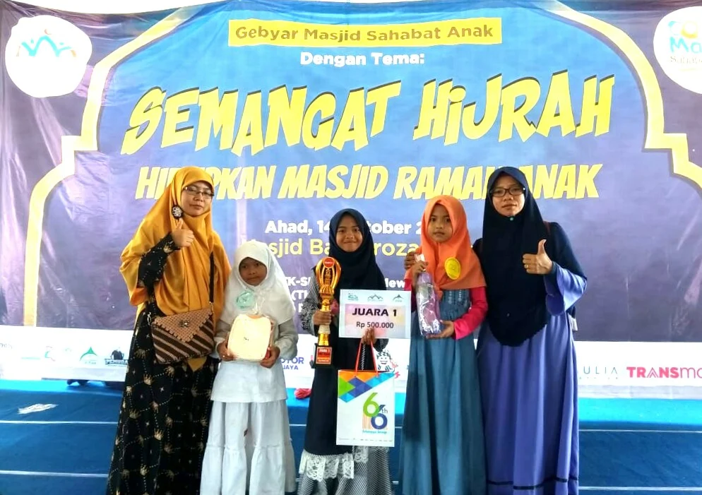 Tiga Siswa SDM 1 Wringinanom Raih Juara dalam Gebyar Masjid Sahabat Anak