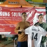 Keren! Lelang Jersey Persela “14 Birrul W” Dimenangi Pelajar SMA, Dananya untuk Korban Bencana di Sulteng