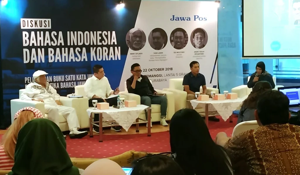 Beruntungnya Bangsa Indonesia, Punya Bahasa Nasional dan Bahasa Resmi yang Sama