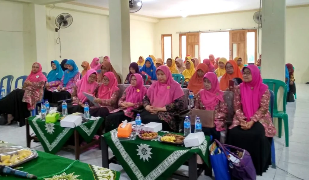 Pertemuan Ke-2 Corp Mubalighat Aisyiyah Gresik: Dari Tabaruj, Germas, hingga Bazar