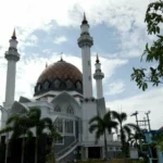 Selain Namira, Lamongan Punya Ikon Baru Masjid Ki Bagus Hadikusumo yang Berarsitektur Bukhara