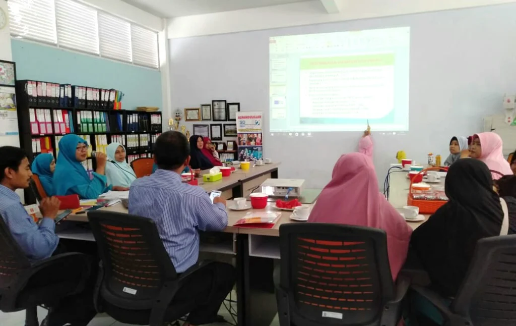 Keseriusan Berlian School Raih Predikat Kantin Bintang