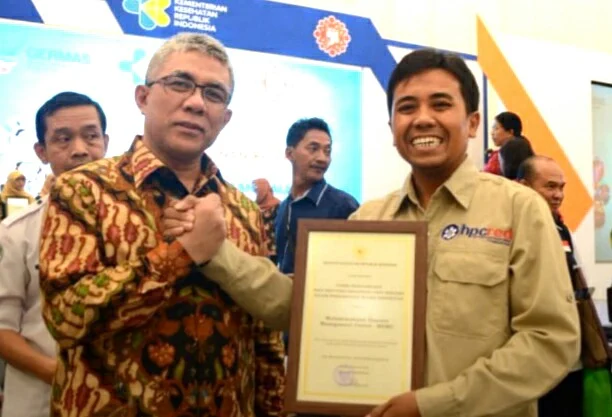 Dua Kementerian Ganjar Penghargaan Muhammadiyah Disaster Management Center