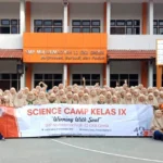 Science Camp SMPM 12 GKB: Integrasikan Sains dan Karakter
