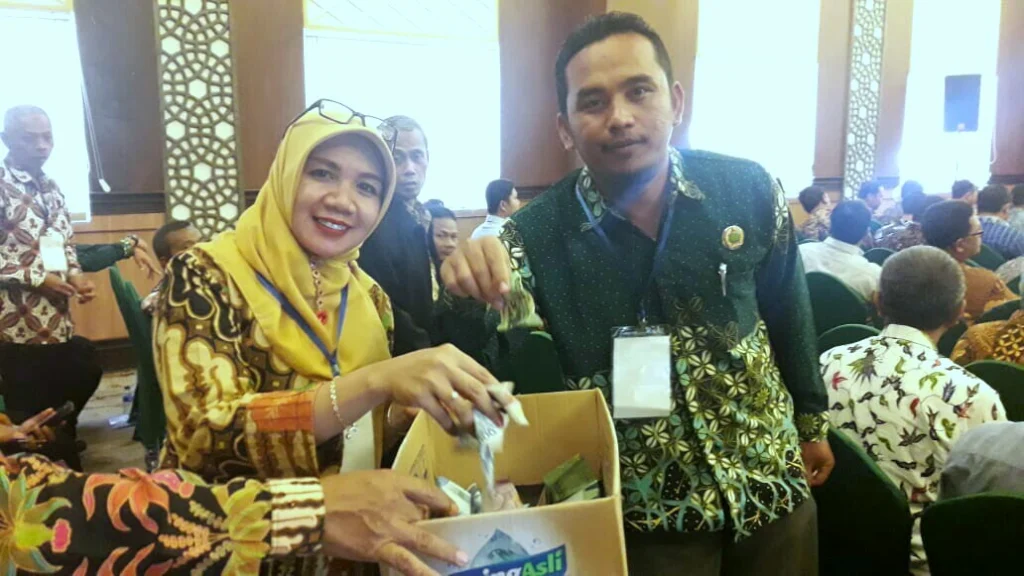 Spontanitas Peserta Rembuk Nasional FGM Kumpulkan Donasi untuk Sekolah Terdampak Gempa Sulteng