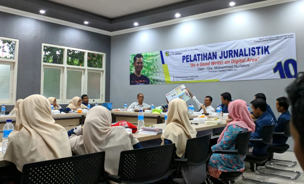 Redaktur Ini Berbagi Resep Menjadi Seorang Wartawan secara Otodidak