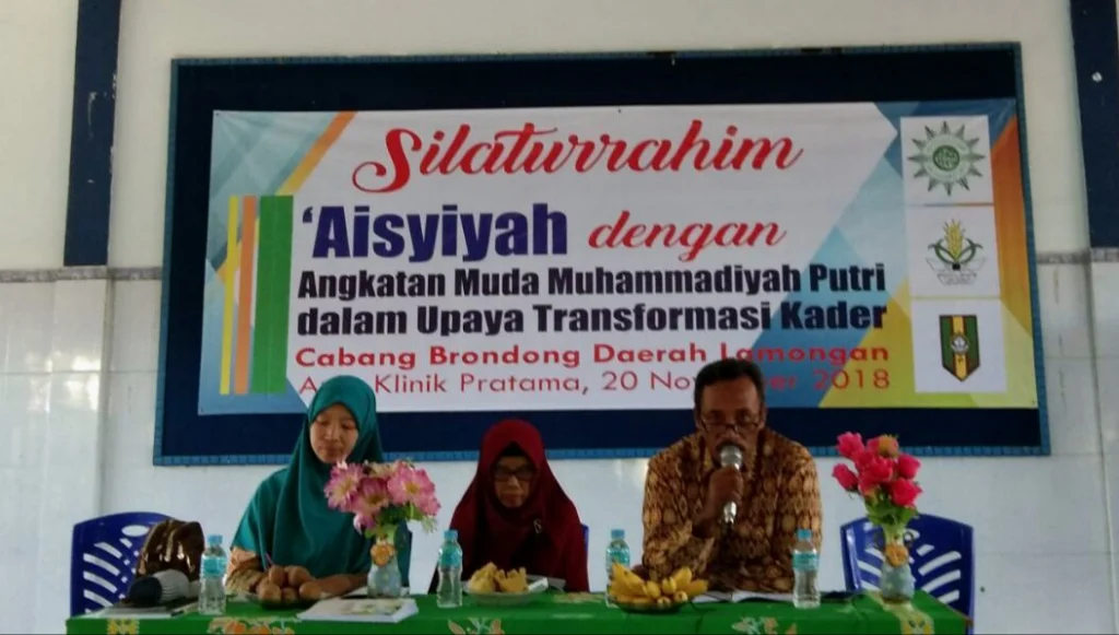 Silaturahim Aisyiyah-AMM Putri Brondong: Ini Tiga Tugas Kader Muhammadiyah