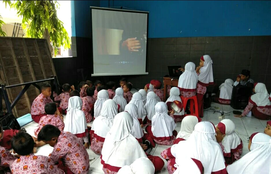 Madrasah Ini Peringati Milad Muhammadiyah dengan Nobar Film Jenderal Soedirman