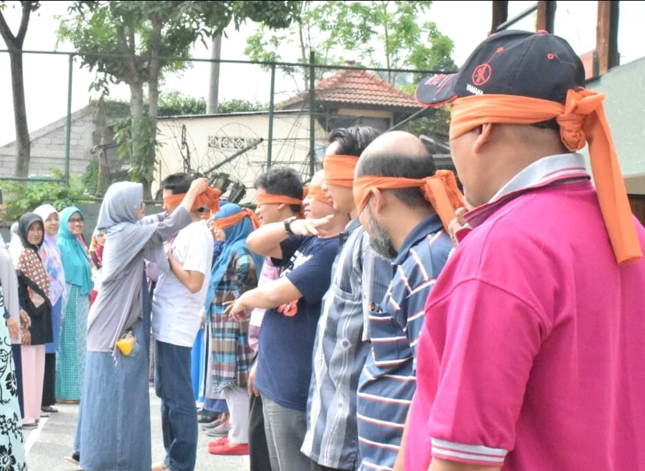 Family Gathering Smamsatu: Jalin Keakraban Antarkeluarga Guru-Karyawan