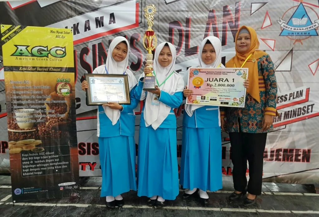 Kopi Kapulaga Made in SMK Mutu Gondanglegi Juarai Olimpiade Business Plan