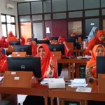Agar Tak Tergantung Suami atau Anak saat Bikin Email, Ibu-Ibu Aisyiyah Ini Adakan Pelatihan Komputer
