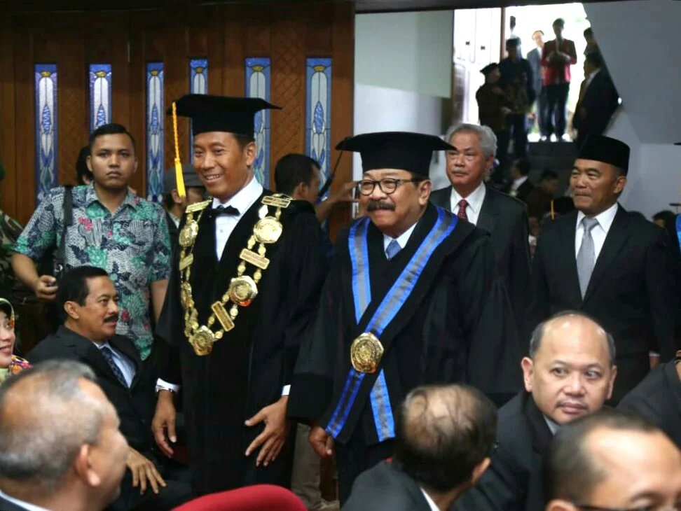 Ini Alasan UMM Beri Gelar Doktor Honoris Causa pada Pakde Karwo
