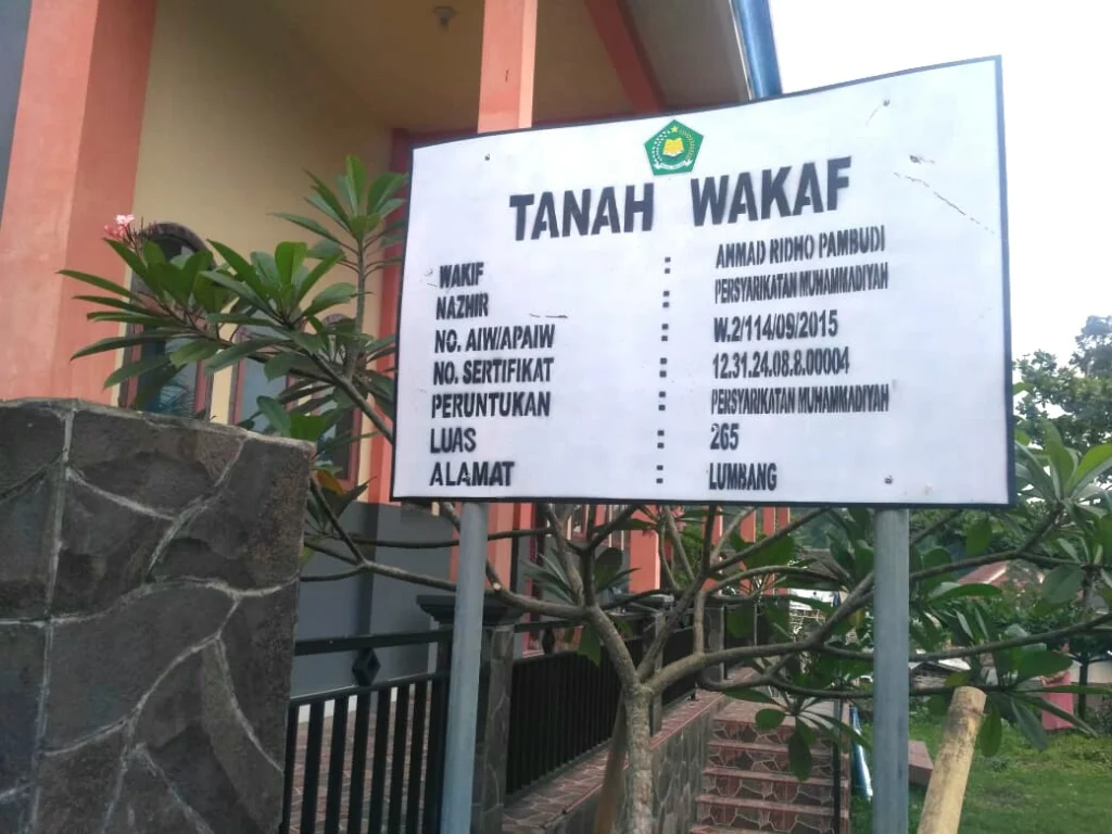 Lega, Tiga Tanah Waqaf PCM Lumbang Probolinggo Ini Sudah Tersertifikasi dan Dipasang Papan Nama