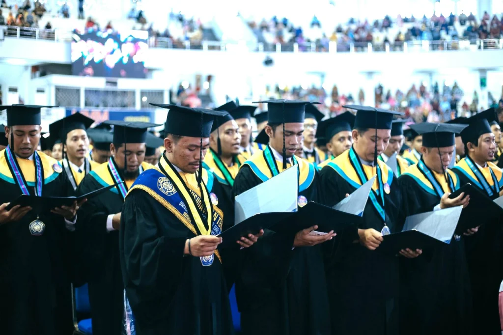 Selain Ijazah, Mahasiswa UMM Harus Kantongi Sertifikat Kompetensi ketika Lulus