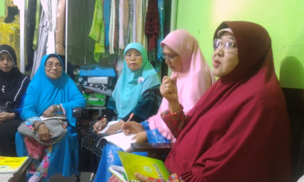 Penjamlim Beginilah Suka Duka Menjadi Penjamin Penghuni Lapas Wanita - PWMU.CO