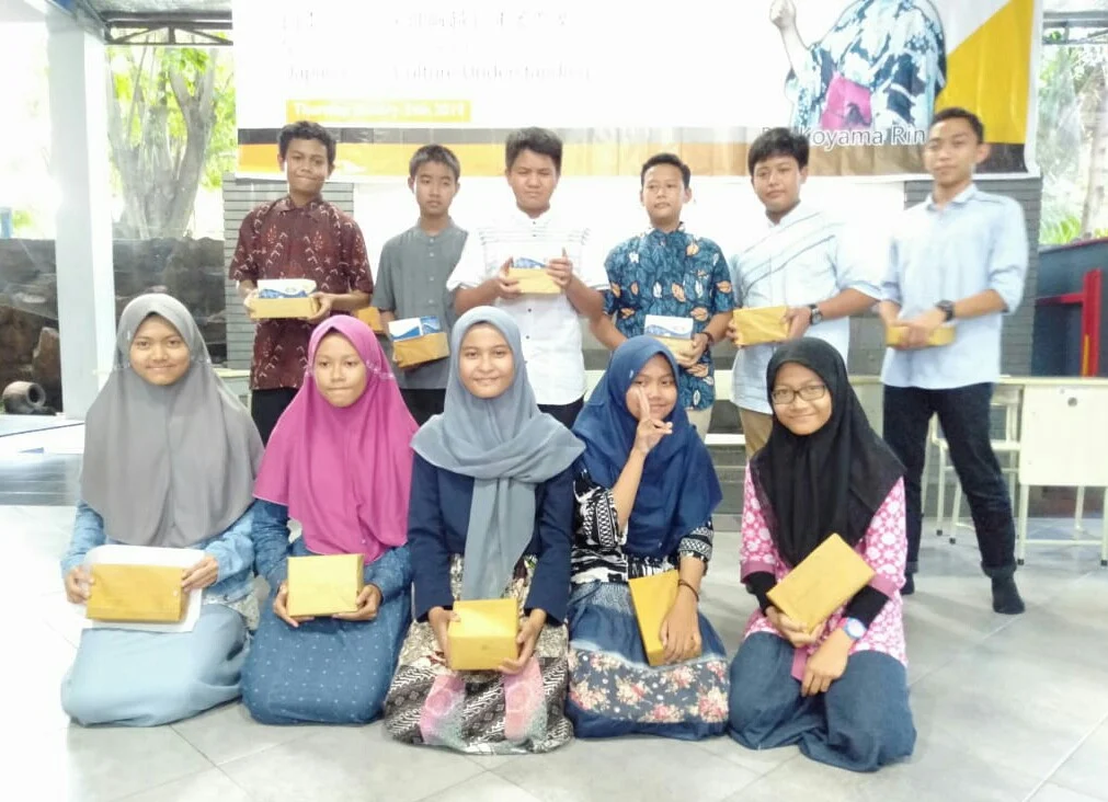 Lomba Debat FBS 2019: Siswa Berargumentasi secara Spontan