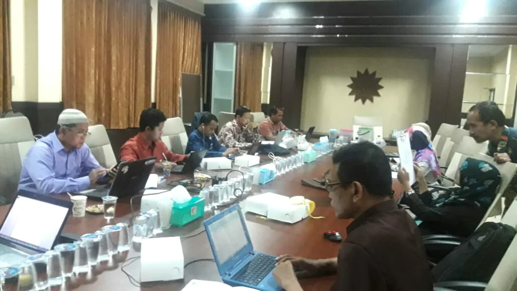 Majelis Dikdasmen PWM Jatim Gelar Workshop Penyusunan Soal Ujian Ismuba
